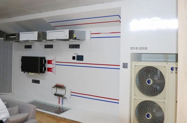 長(zhǎng)沙美的中央空調(diào)&地暖兩聯(lián)供安裝施工熱線費(fèi)用多少錢