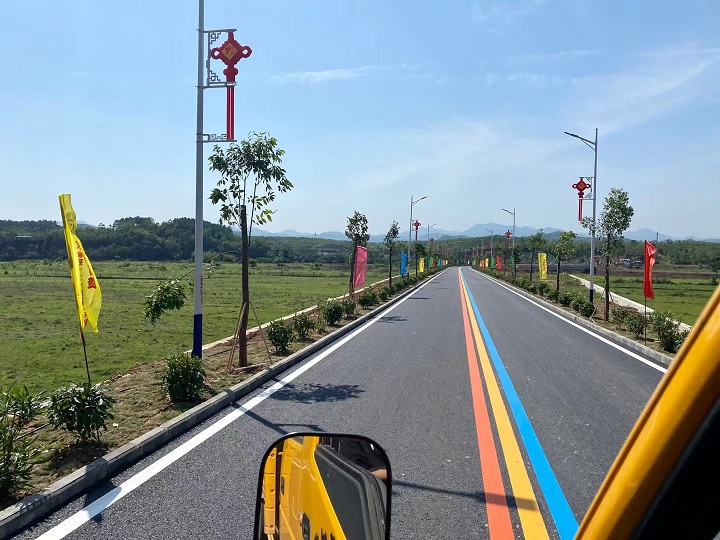 熱熔標(biāo)線施工