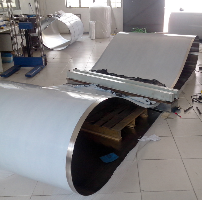 浙江不銹鋼輸送帶廠家定做、出廠價、供應(yīng)商、熱線【上海宜彬精密機械有限公司】