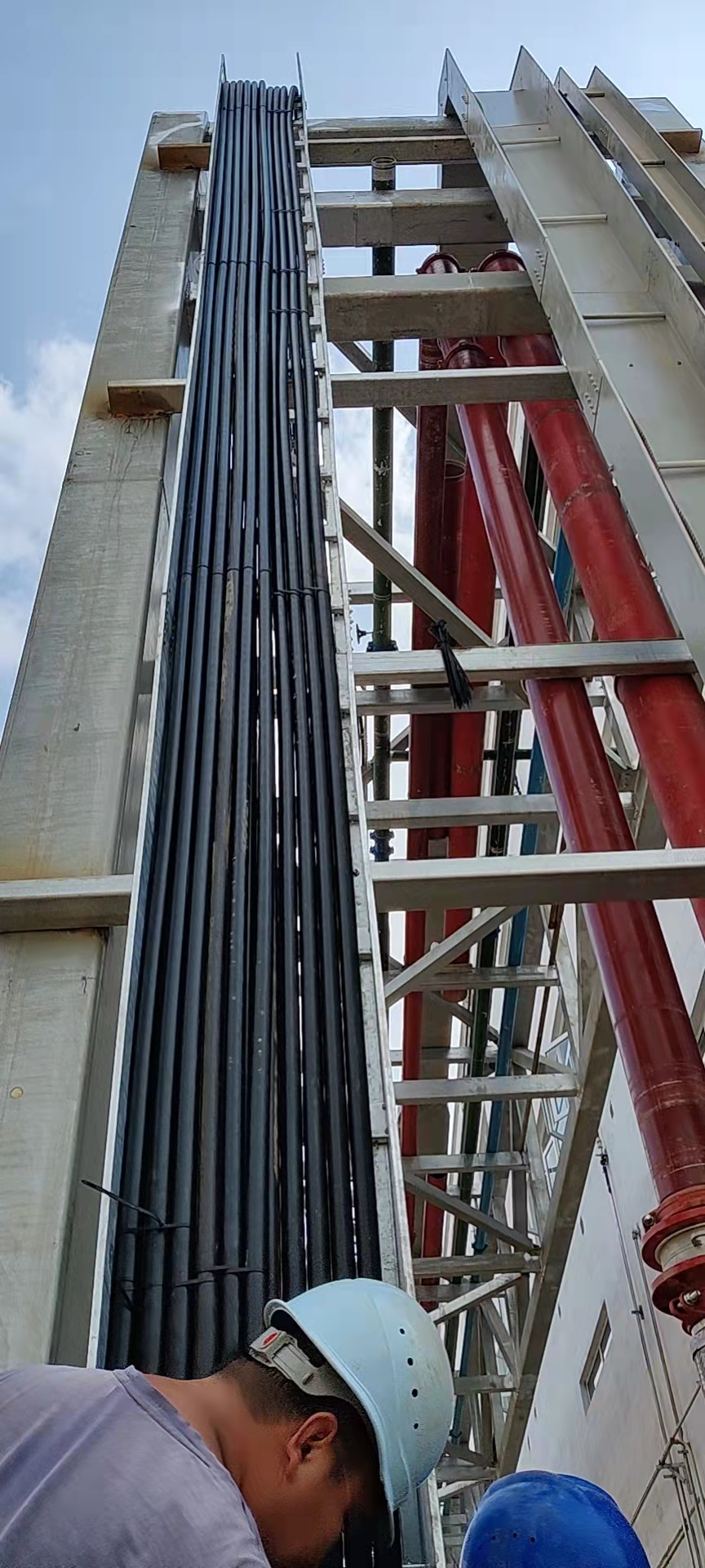 深圳高壓低壓電纜鋪設(shè)施工方案安裝  廣東高壓低壓電纜鋪設(shè)施工