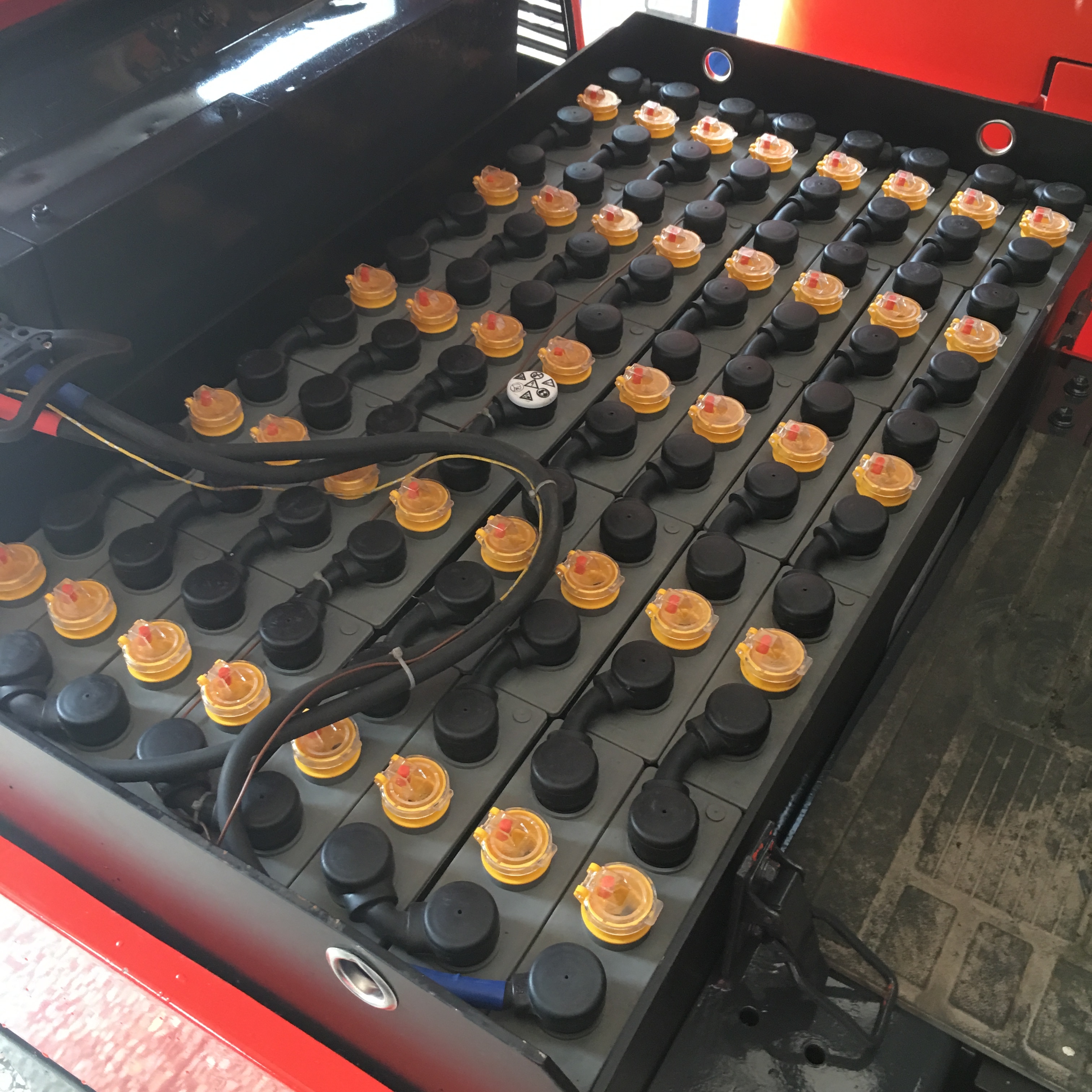 電動叉車用的鉛酸蓄電池