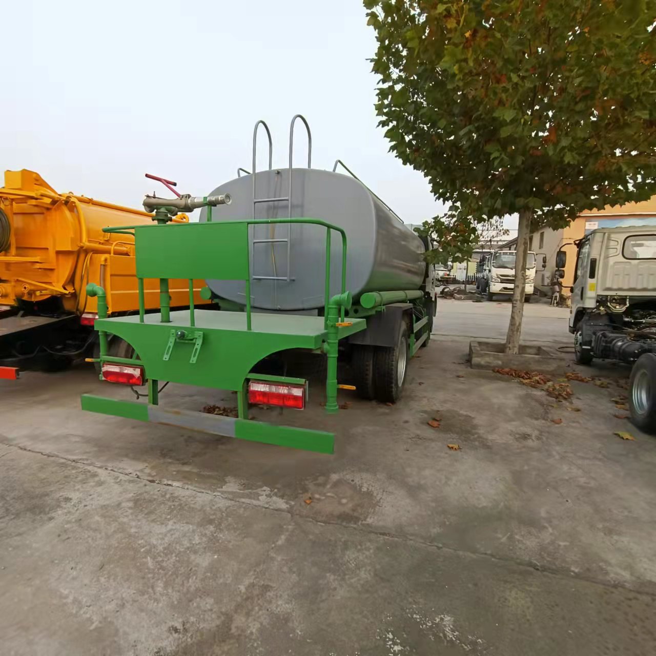 河北順景吸污車出廠價(jià)格供應(yīng)