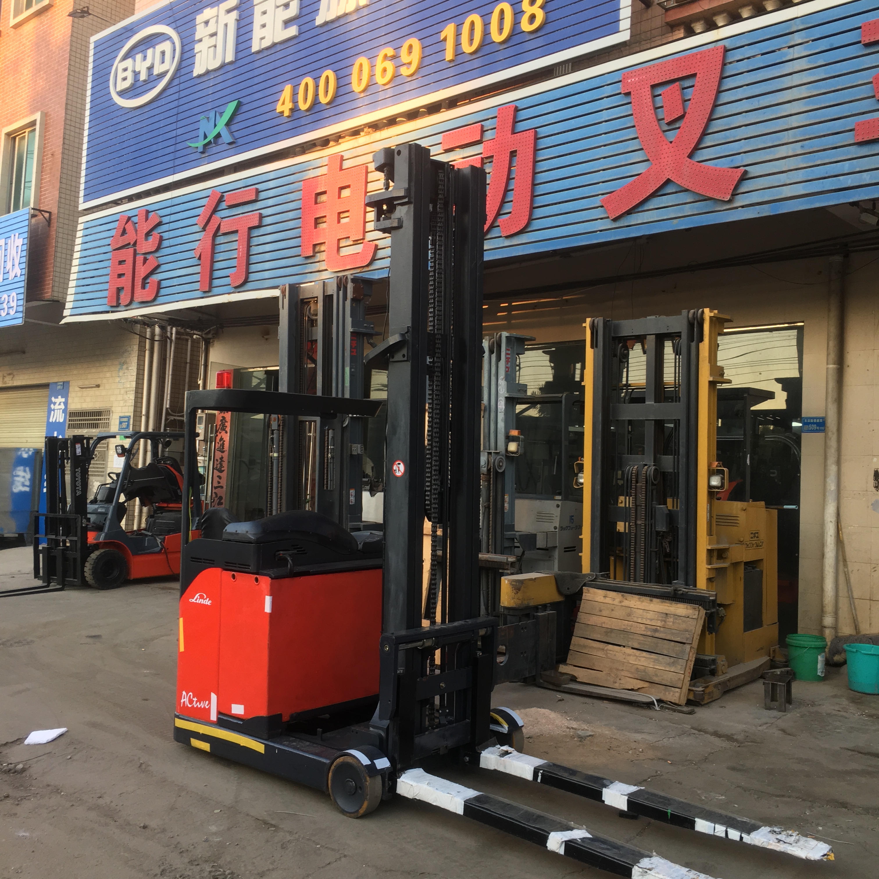 二手升高8.3米林德R16大前移式叉車 大前移叉車