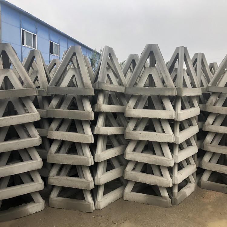 三角透水框架模具 河道透水框架模具 雪飛模具 基本常識