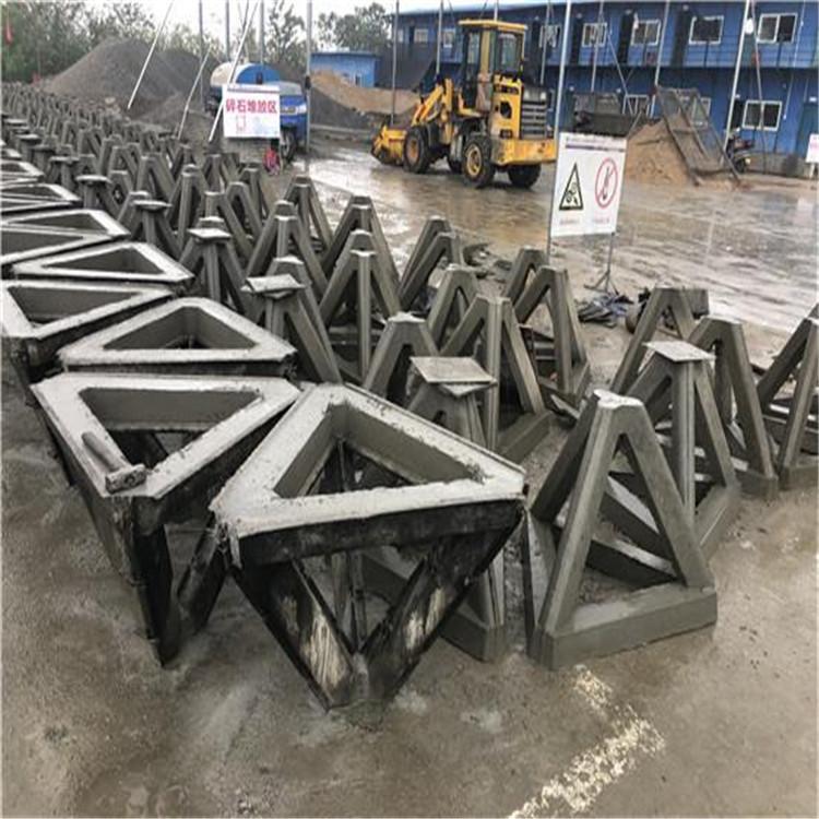 三角透水框架模具 河道透水框架模具 雪飛模具 基本常識