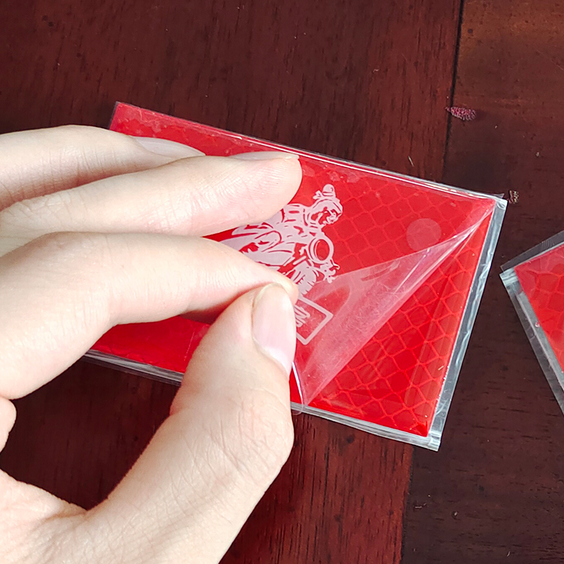 JSW廠家現(xiàn)貨供應(yīng)交通標(biāo)牌反光膜定制