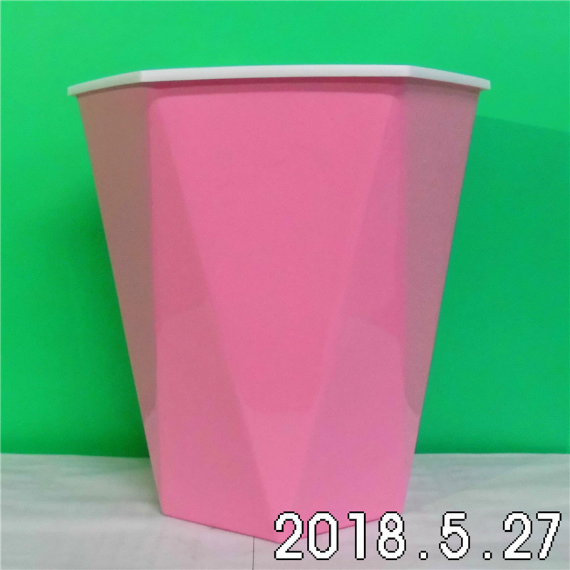 批發(fā)定制菱形自吸水花盆廠商_綠蘿用套盆_懶人花盆價格