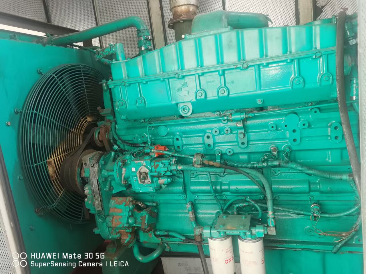 轉(zhuǎn)讓二手 550kw發(fā)電機(jī)組