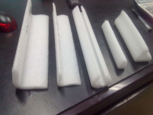 EPE護(hù)角供應(yīng)價(jià)格 EPE護(hù)角廠家批發(fā)  EPE護(hù)角報(bào)價(jià)