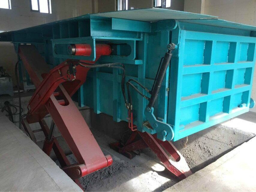 地埋式垃圾壓縮設(shè)備日處理量在10-80噸 地埋式垃圾壓縮機