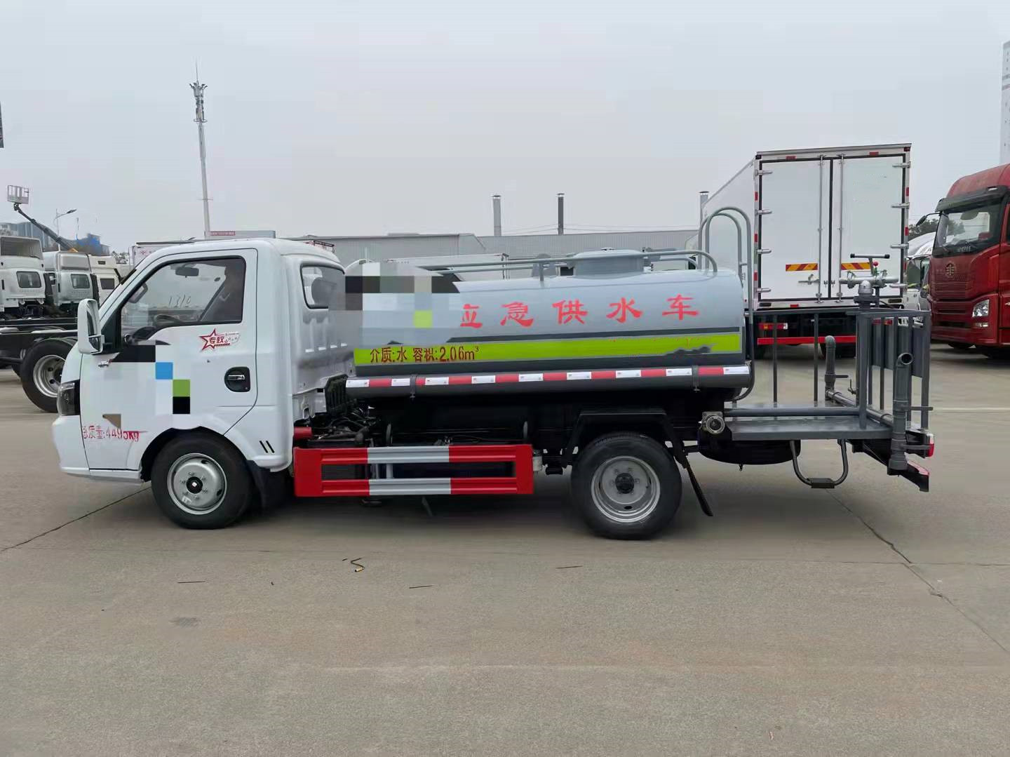 2.5方東風途逸灑水車報價-廠家-型號-市場報價【湖北博力汽車銷售有限公司】