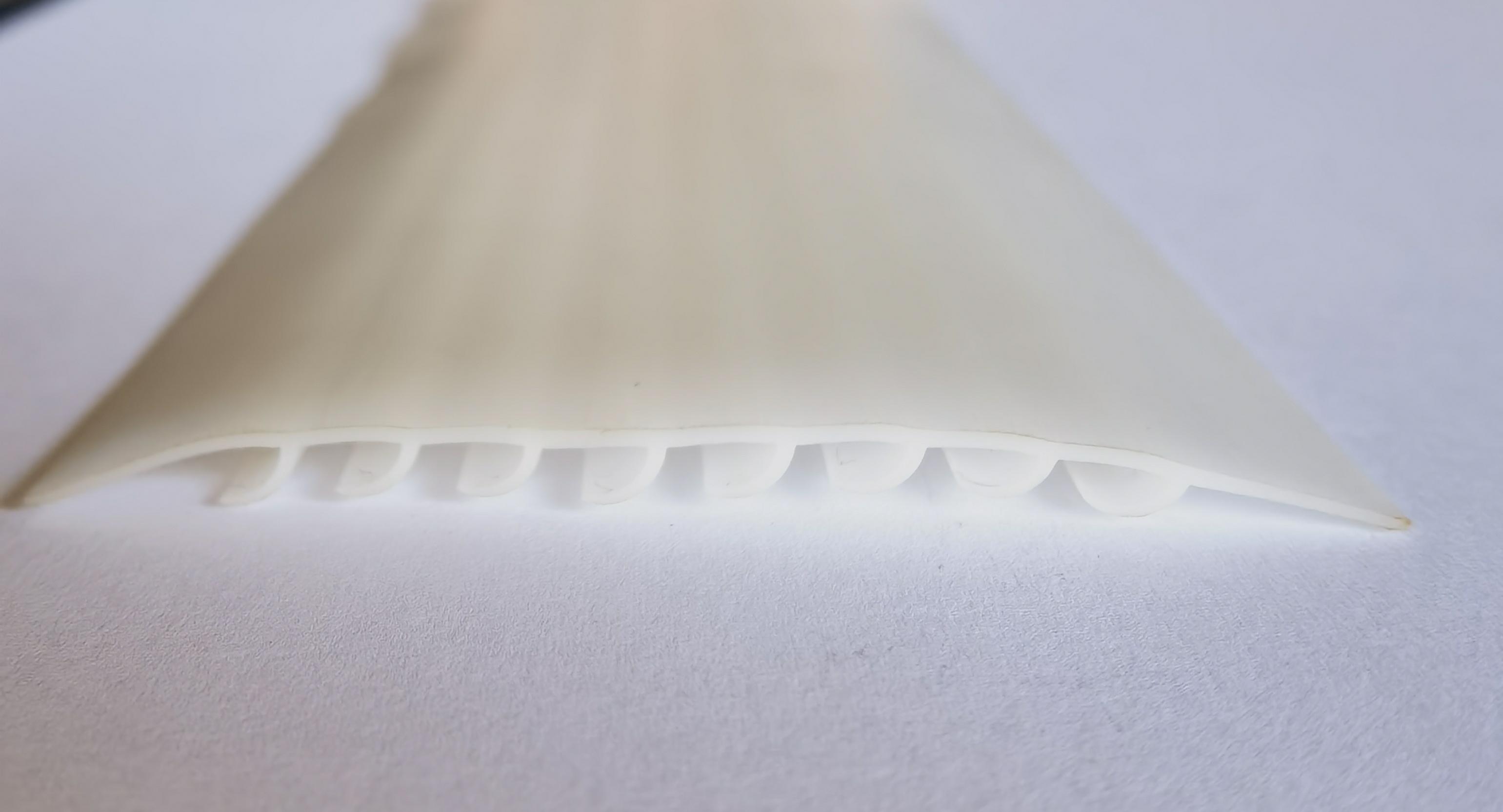 衣架膠供貨商、報(bào)價(jià)、價(jià)格、批發(fā)價(jià)格【佛山穩(wěn)晟五金塑料有限公司】