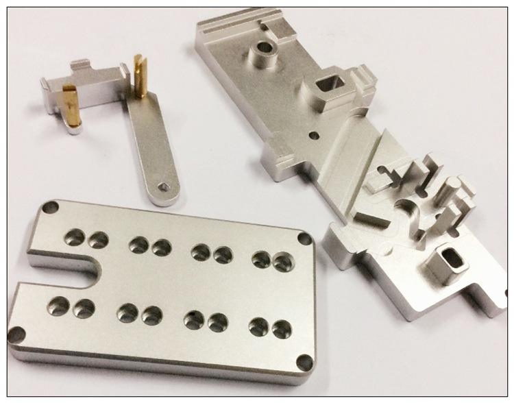 廣州五金制品報價-廠家-直銷【端州區(qū)鼎盛通風管道工程部】