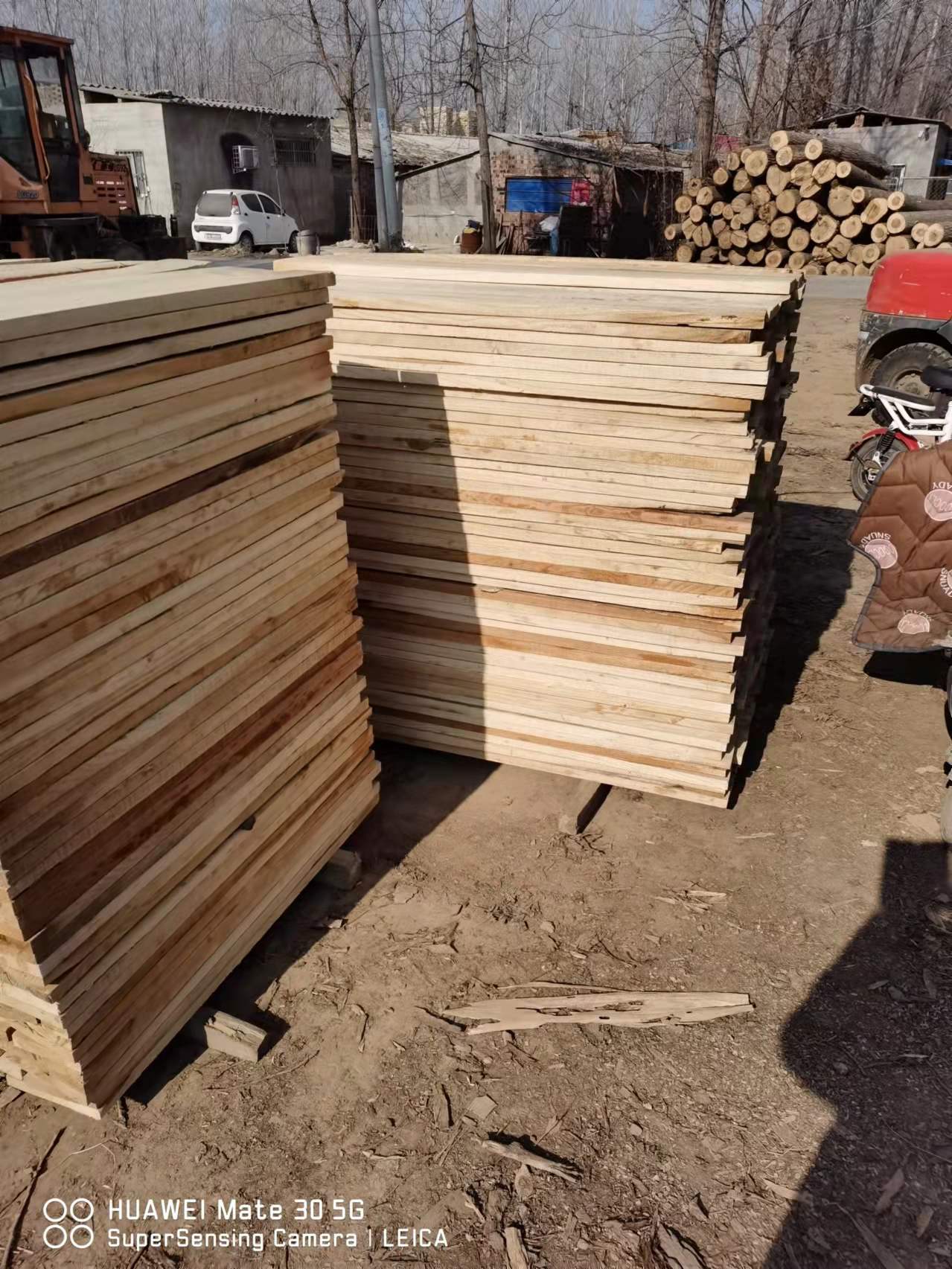 臨潁保發(fā)木業(yè)白椿木除蟲板材批發(fā) 白椿木除蟲板材價格   全國白椿木除蟲板材  臨潁縣白椿木除蟲板材