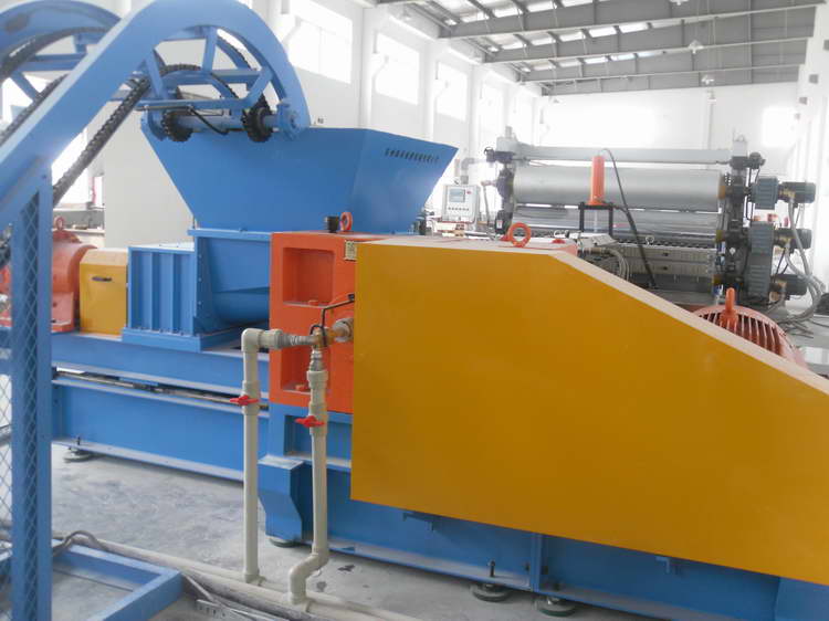 供應(yīng)片材擠出機(jī)