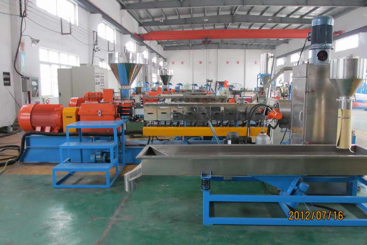 供應(yīng)輻照交聯(lián)造粒機(jī)