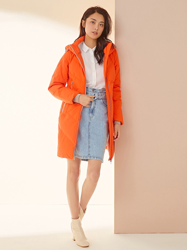 高定輕奢款千仞崗羽絨服冬女裝折扣尾貨貨源批發(fā)
