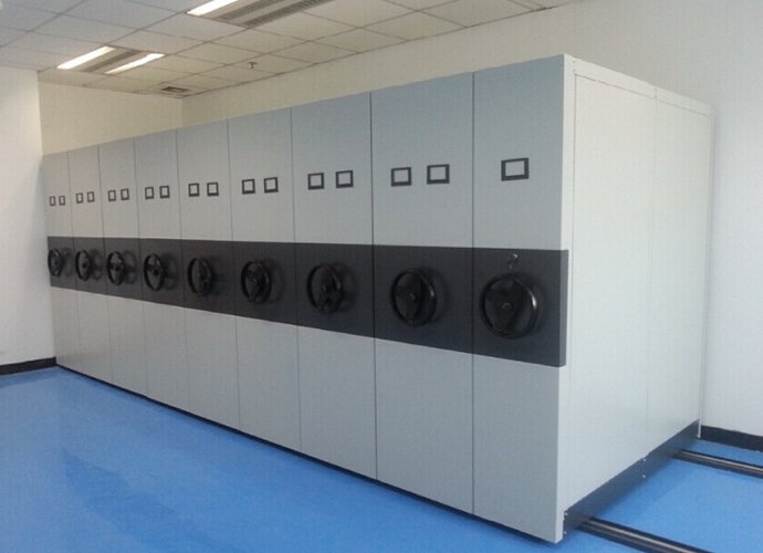 深圳文件柜價(jià)格 帶軌道密集文件柜 6層移動(dòng)檔案柜 手動(dòng)推柜