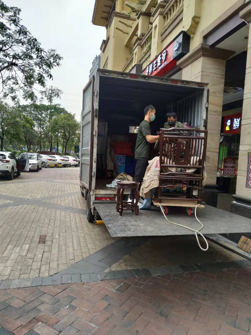 佛山拉貨搬家熱線 搬家公司找啊家 佛山哪家搬家公司好