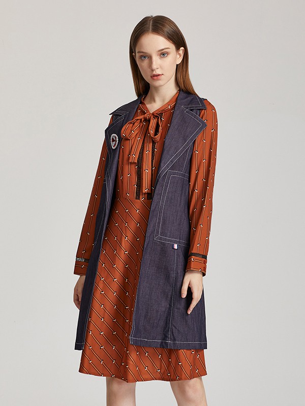 專柜下架品牌蕾朵秋冬女裝折扣店庫存貨源批發(fā)