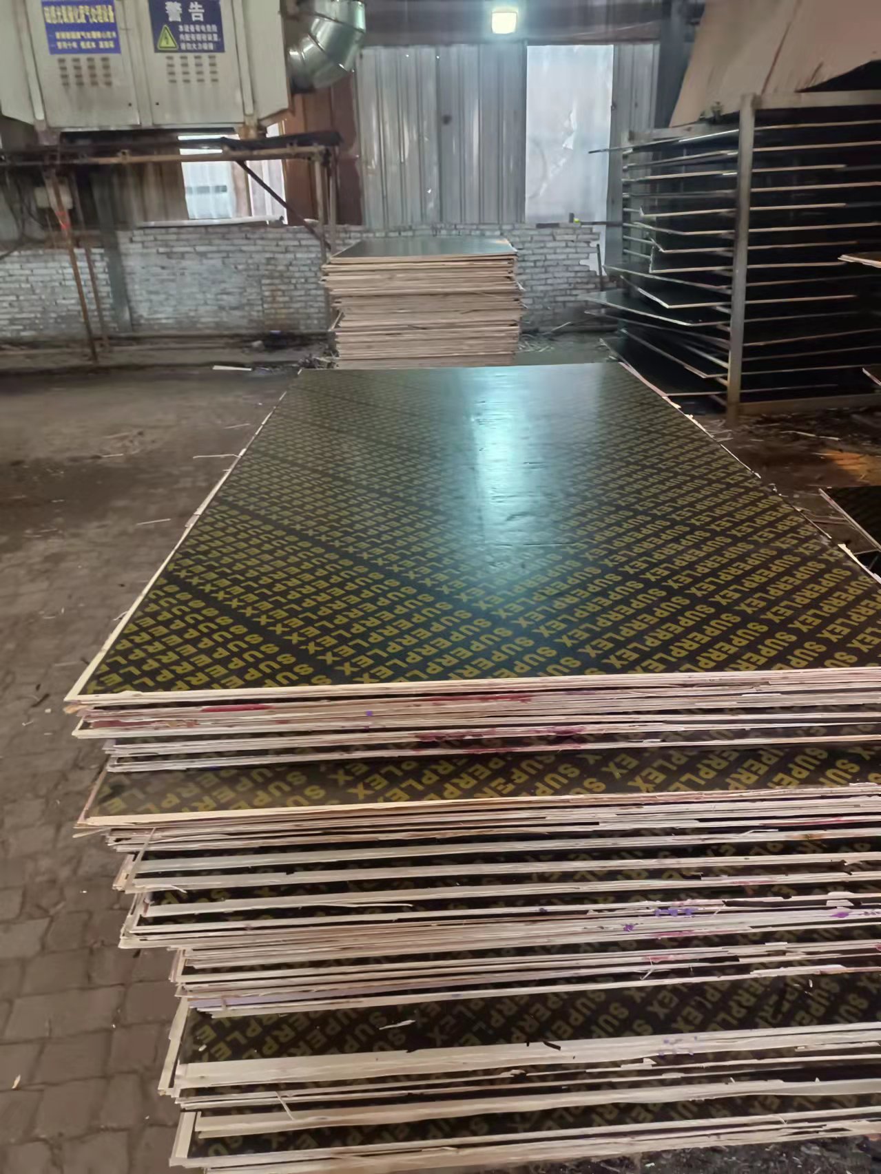 山東鄆城建筑模板廠家報價 山東鄆城建筑模板覆膜板