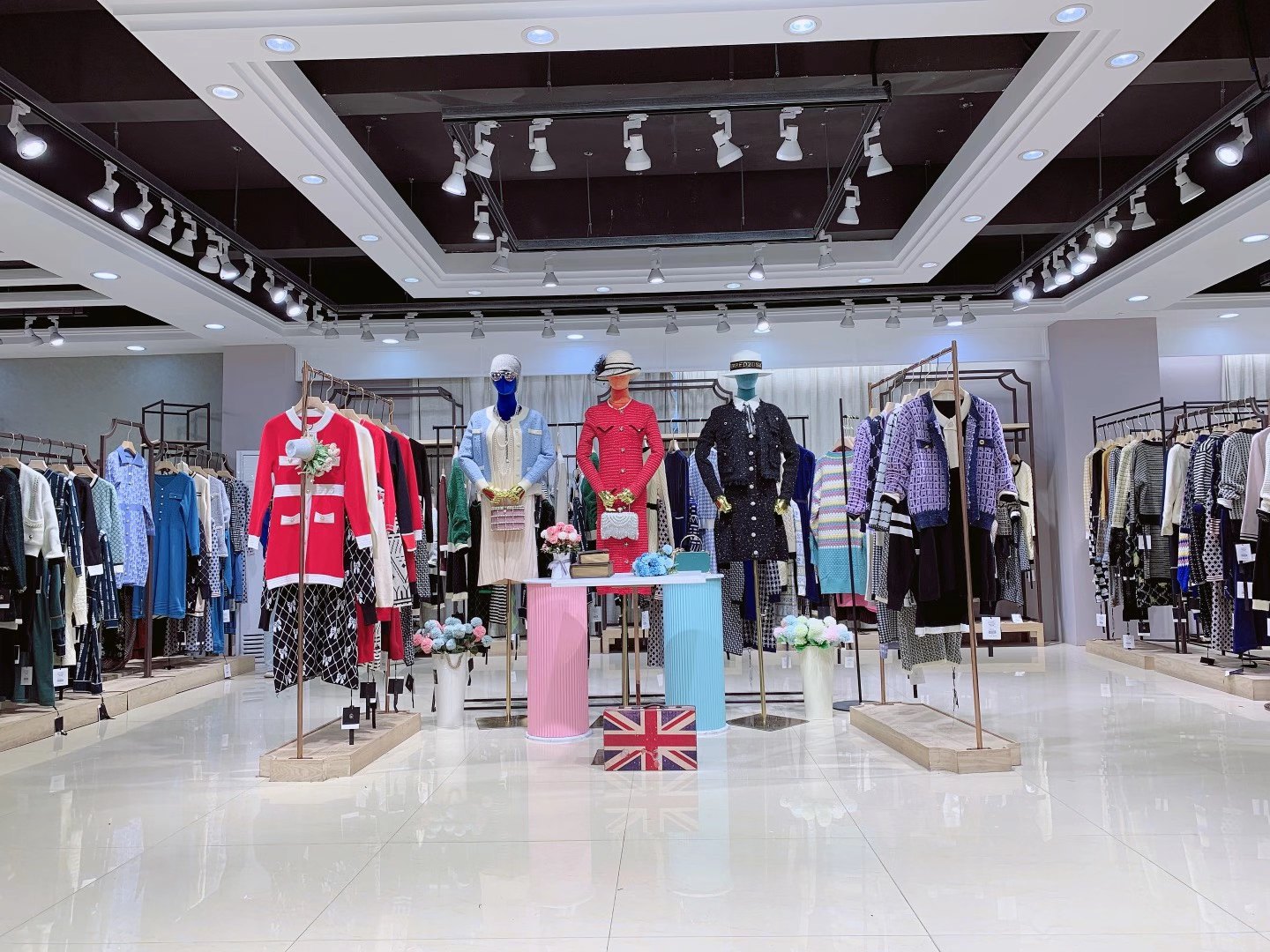 高端 品牌吉米小姐套裝連衣裙2022春女裝折扣店尾貨走份批發(fā)