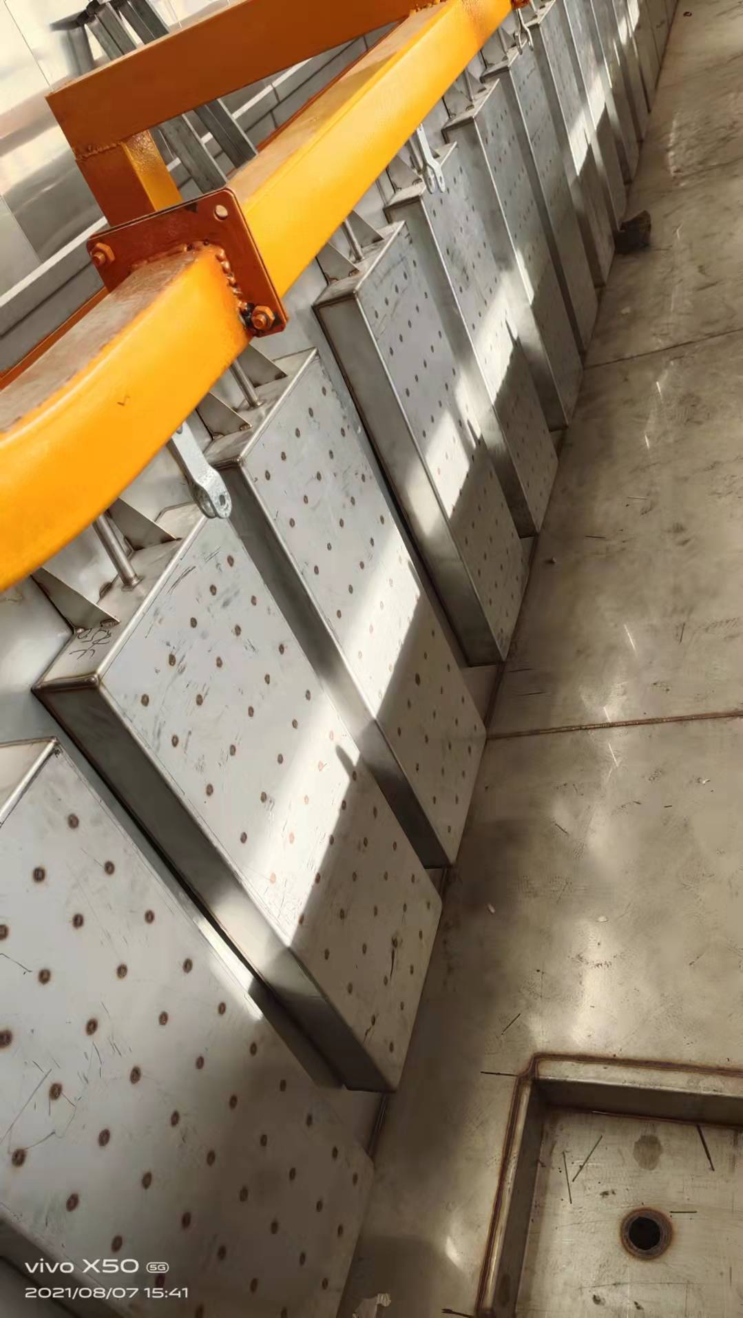 超聲波振板批發(fā)價格  超聲波振板廠家  超聲波振板供應(yīng)商