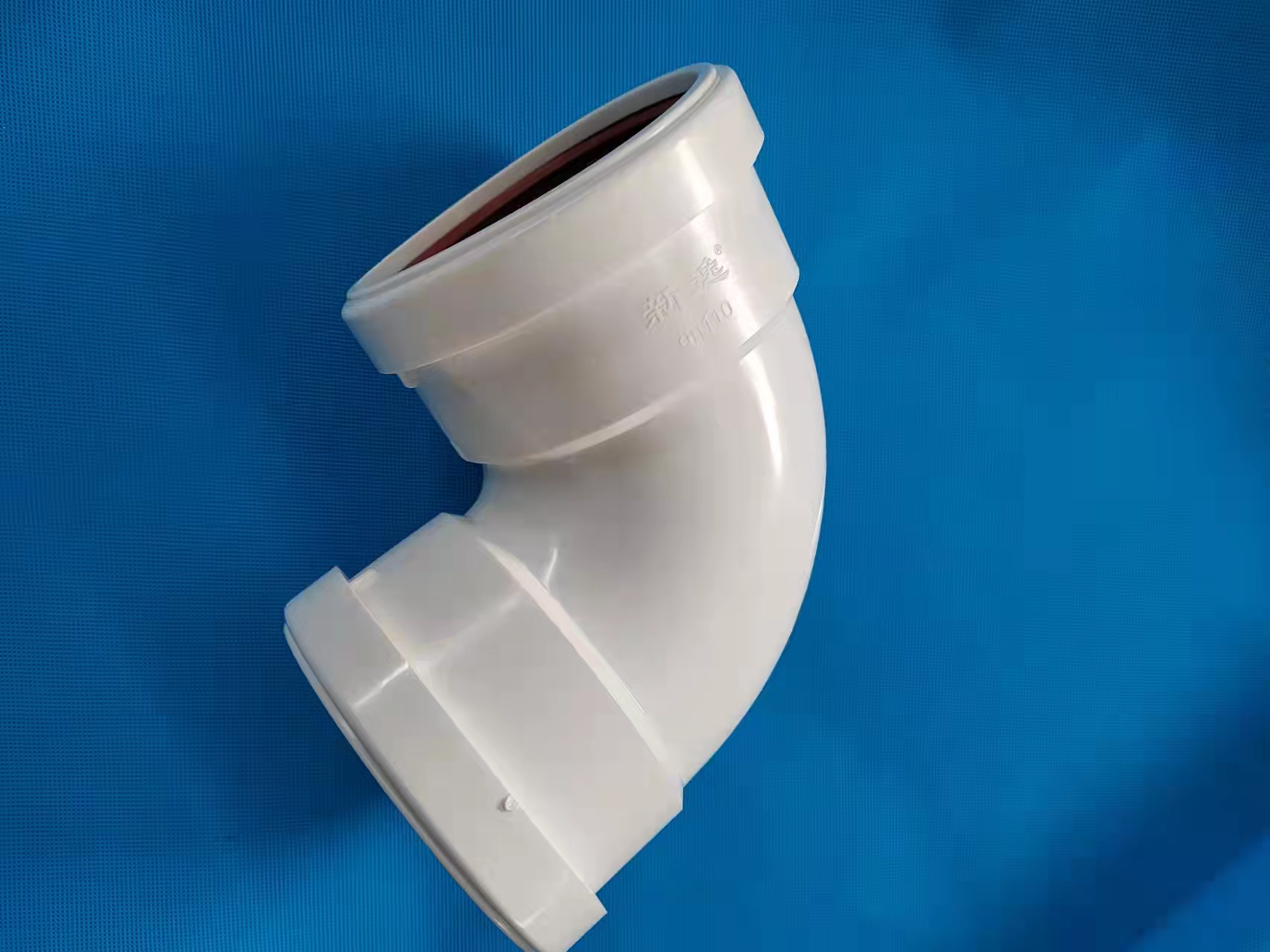 新逸高密度聚乙烯（HDPE）排水系統(tǒng) 放心使用