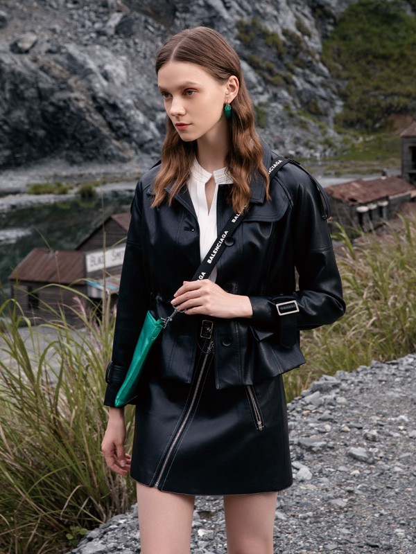 淑女貨品千百惠春夏國(guó)內(nèi)知 名品牌女裝尾貨庫存打包走份