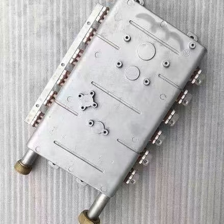 匠奧電壁掛爐8KW內(nèi)置泵封閉式采暖熱水壁掛式鍋爐