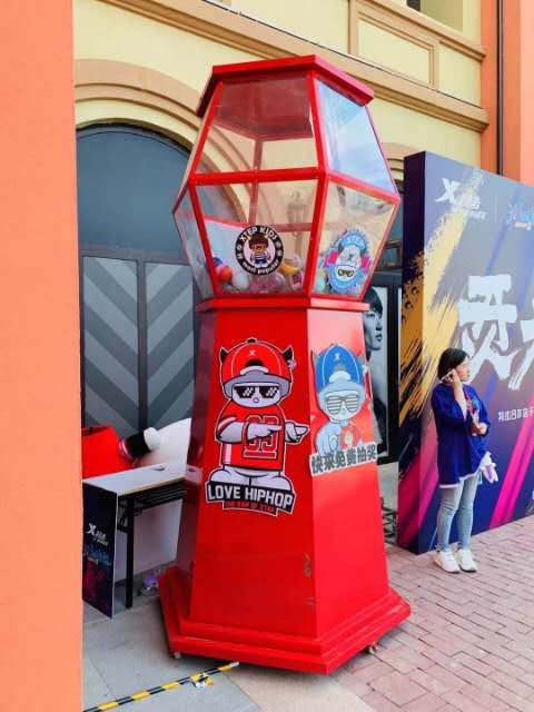 巨型扭蛋機 扭蛋機制作 扭蛋機租賃銷售