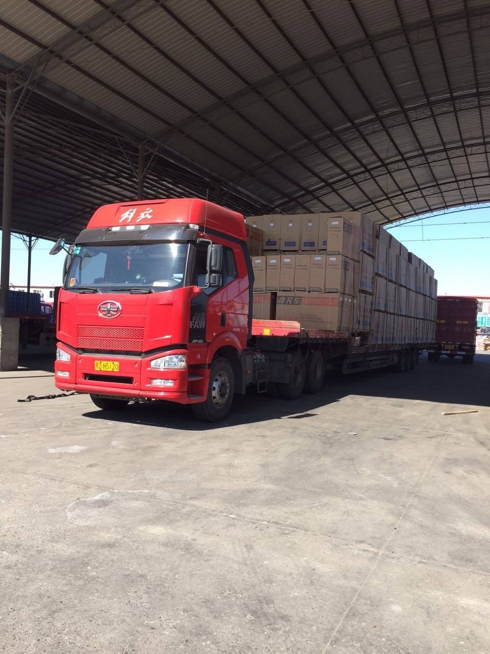 連云港到鎮(zhèn)江整車(chē)零擔(dān) 大件物流 常溫危險(xiǎn)品運(yùn)輸公司  連云港到鎮(zhèn)江整貨運(yùn)專(zhuān)線(xiàn)