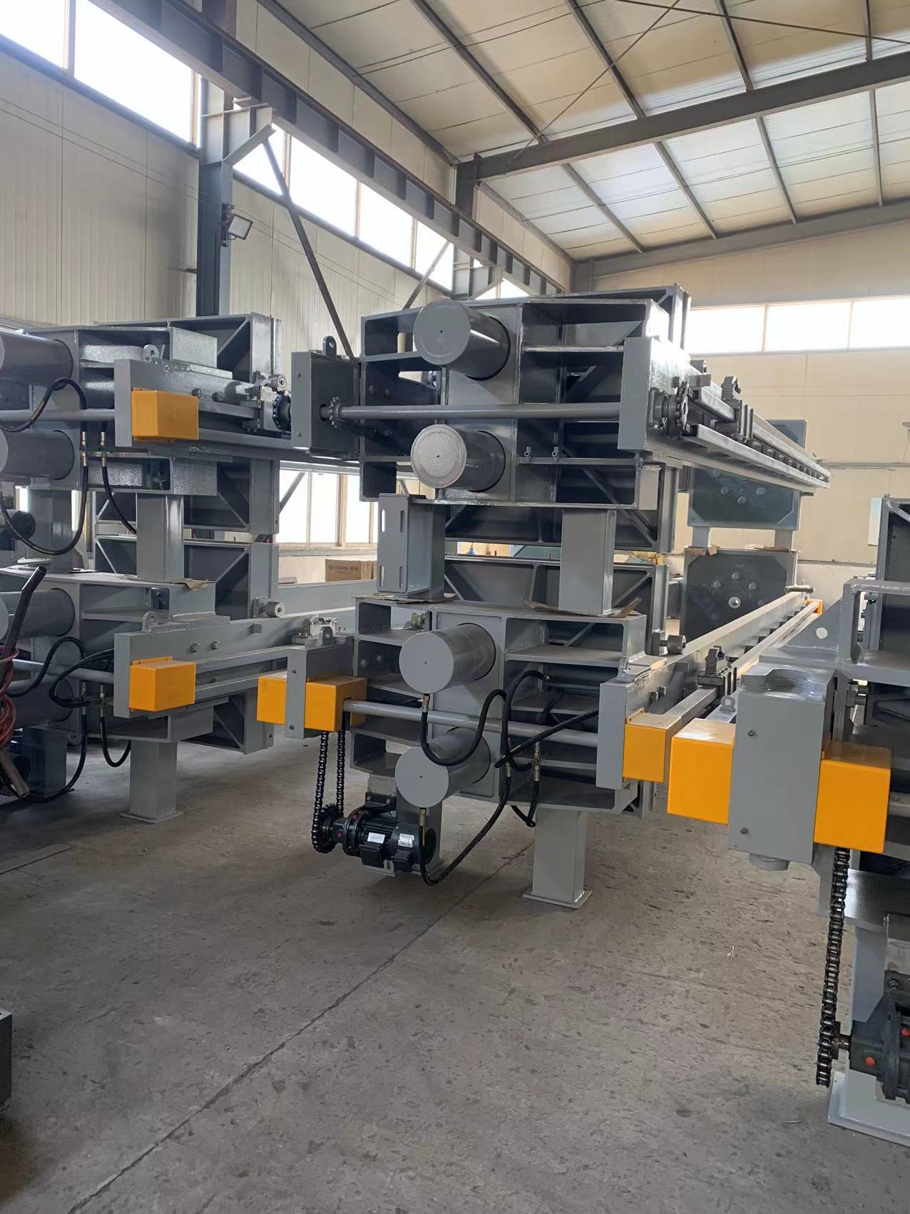 壓濾機(jī)機(jī)架價(jià)格  壓濾機(jī)機(jī)架報(bào)價(jià)