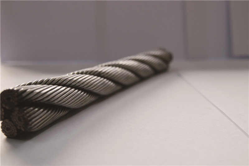 鍍鋅鋼絲繩廠家，鍍鋅鋼絲繩批發(fā)，鍍鋅鋼絲繩訂制