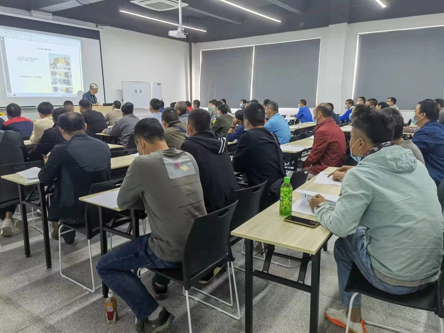 想要制冷無憂考證？試試這家靠譜培訓(xùn)學(xué)校 制冷無憂考證