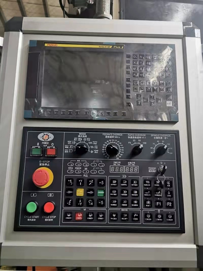 出售日本東芝130鏜銑加工中心BTD13-R22進(jìn)口二手?jǐn)?shù)控鏜床