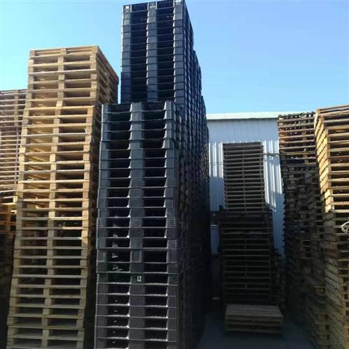 定做木托盤(pán) 免蒸熏雙面卡板 實(shí)木托盤(pán) 搬運(yùn)單元物資