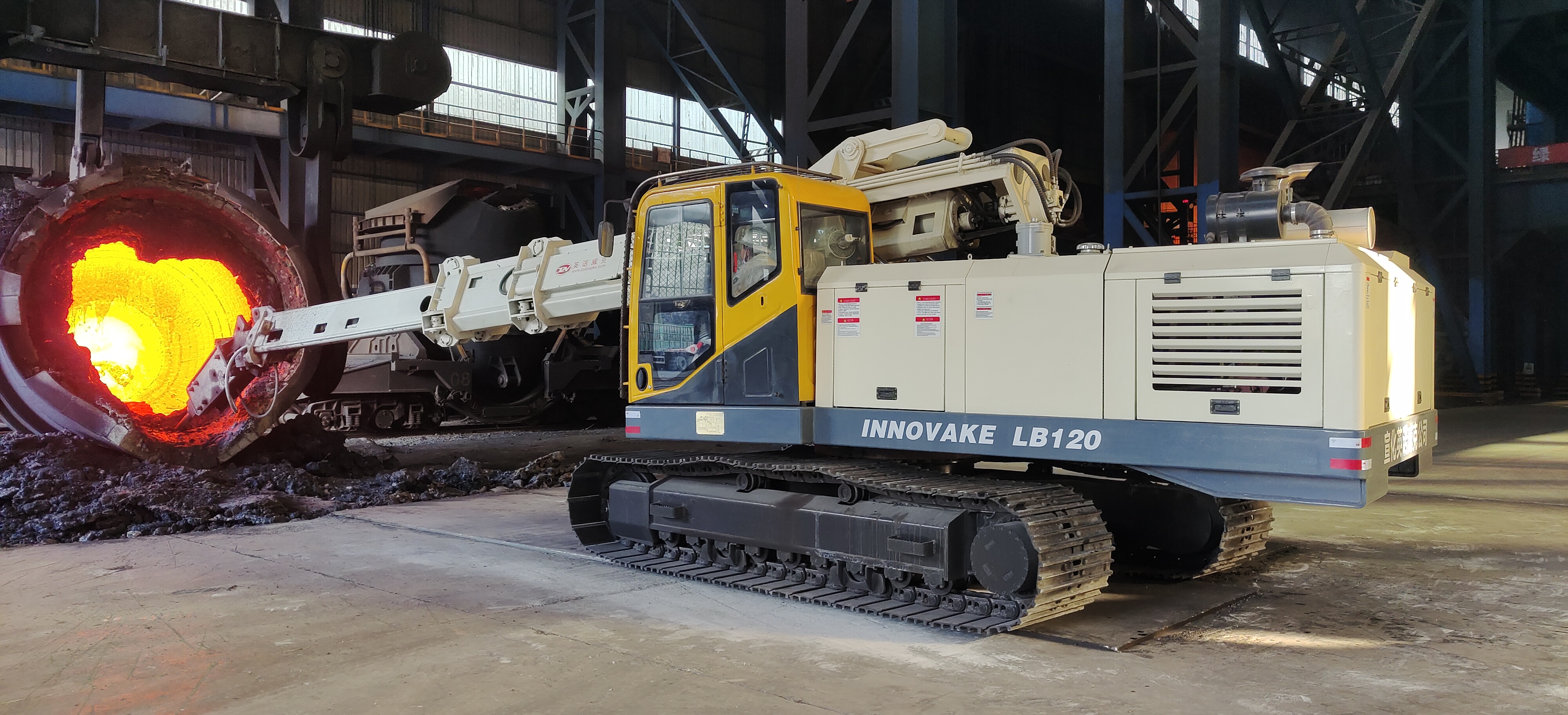 LB120轉(zhuǎn)爐拆爐機(jī)