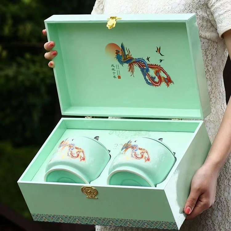 包裝禮品盒廠家   包裝禮品盒供應(yīng)商