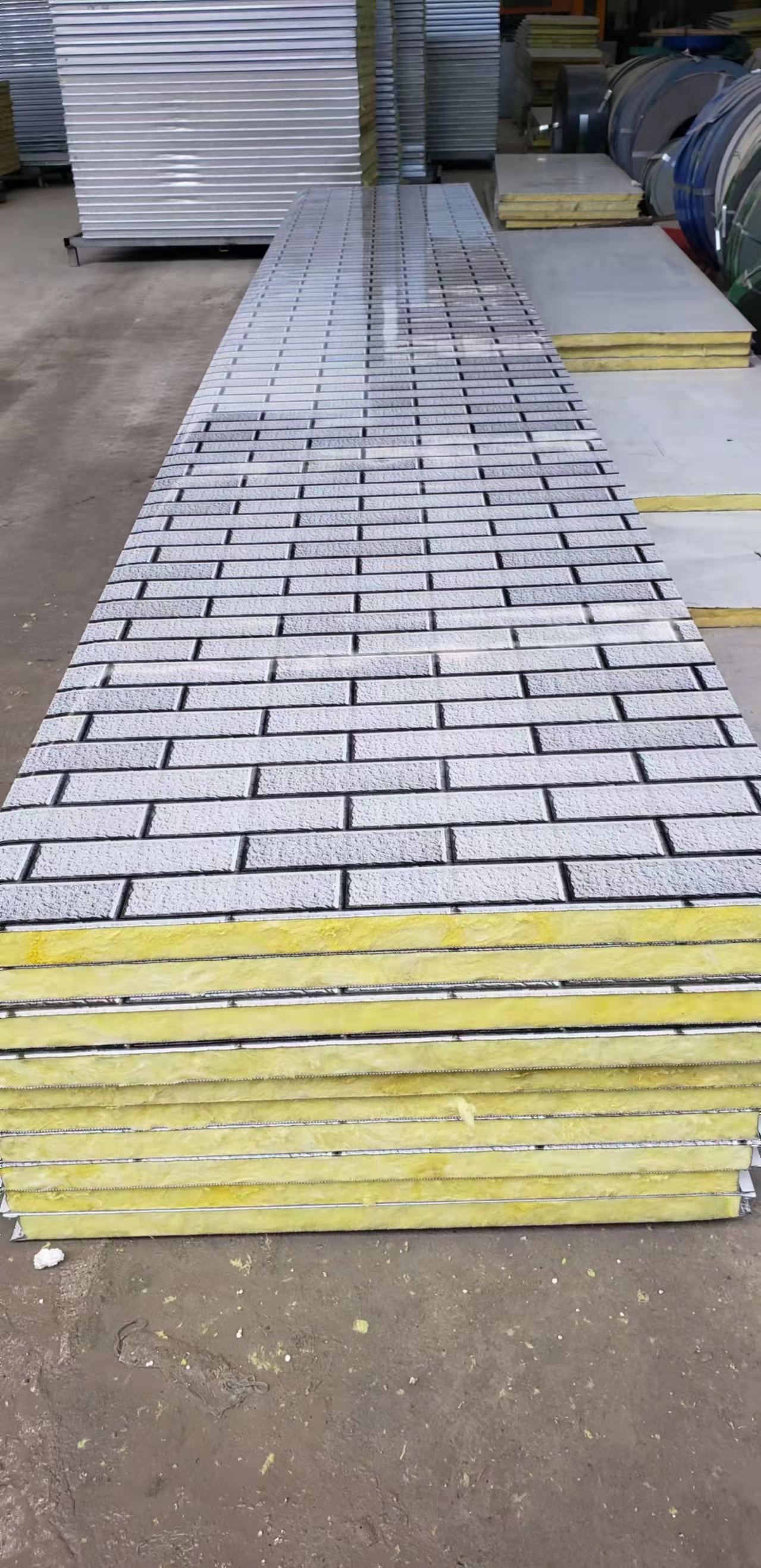 輕鋼活動(dòng)板房