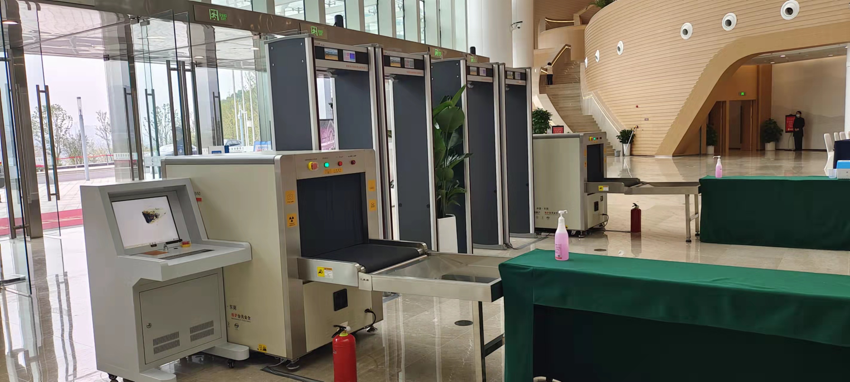 南昌 少年宮安檢機廠家，南昌少年宮行李X光安檢機價格