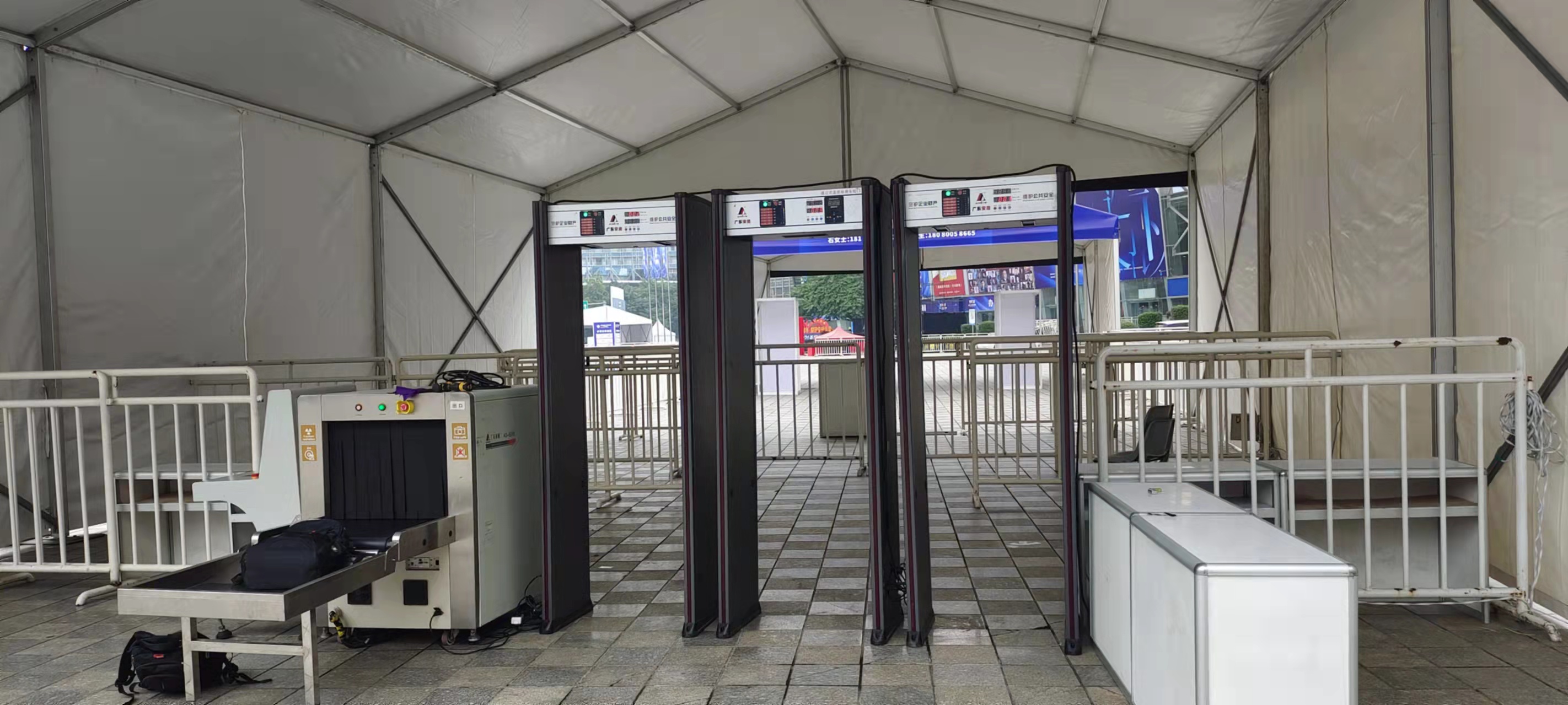 行李X光安檢機(jī)(雙視角），AD6550D型通道式X光安檢機(jī)(雙視角）