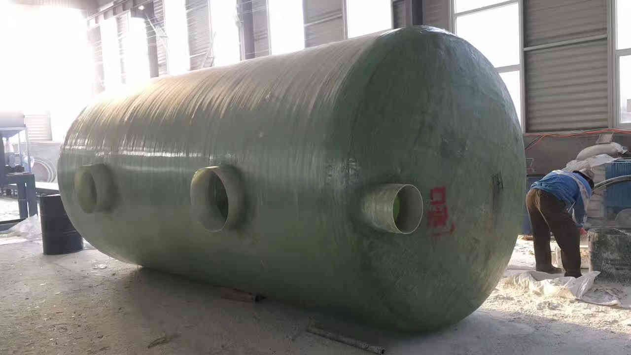 烏魯木齊100立方玻璃鋼化糞池 污水處理環(huán)保廠家