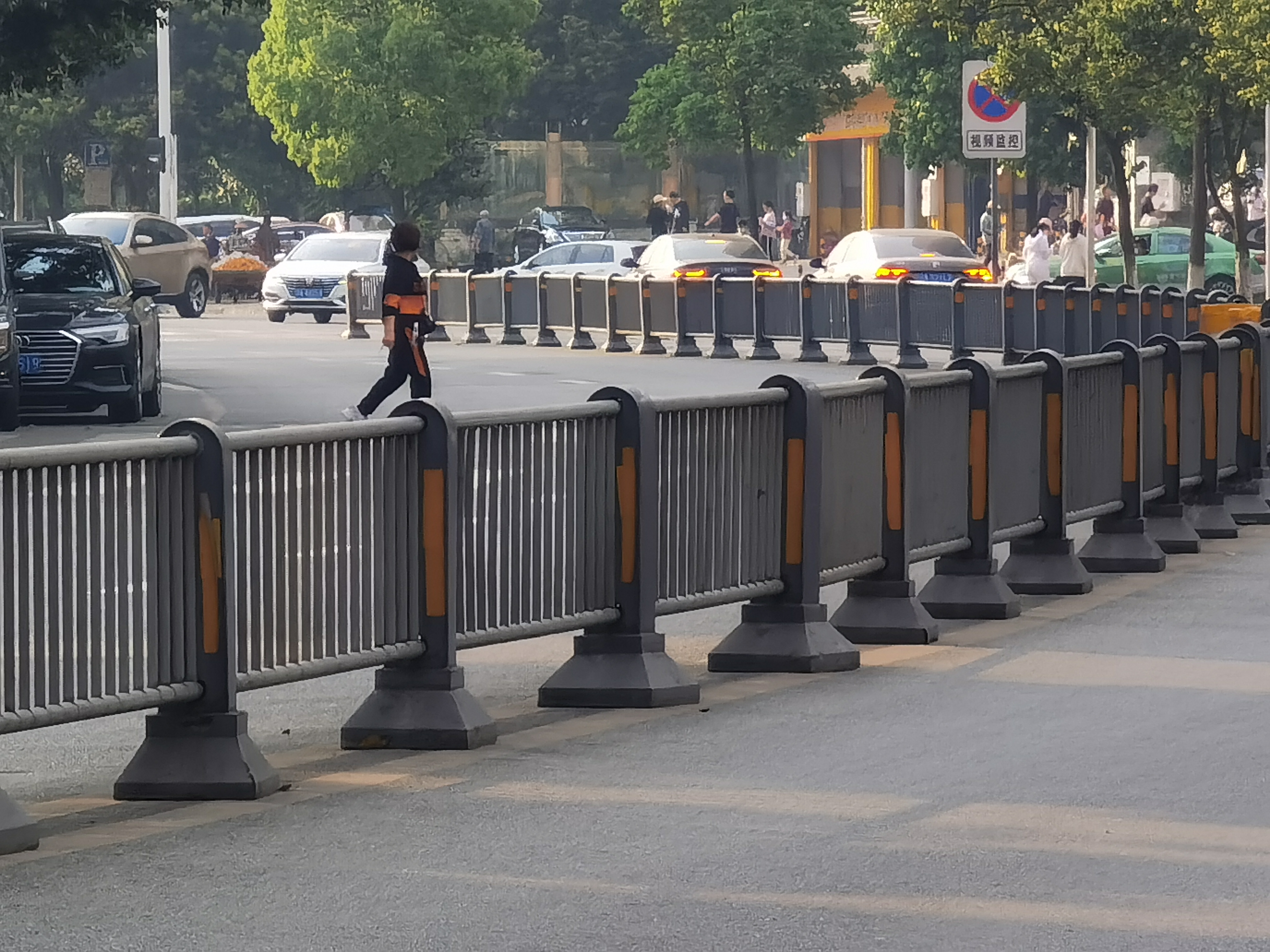 橋梁護(hù)欄市政道路護(hù)欄河道護(hù)欄