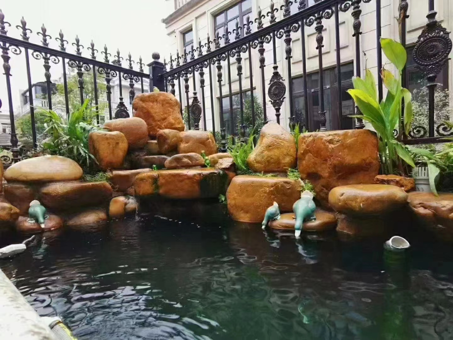 湖北 供應(yīng)天然黃皮石廠商，景觀點綴黃蠟石批發(fā)價格