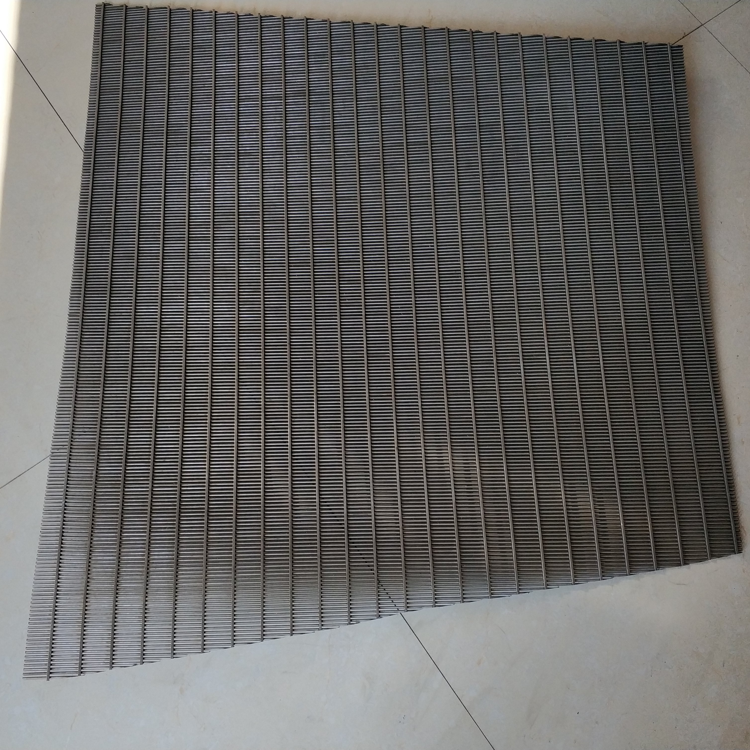 河北不銹鋼條縫篩網(wǎng)廠家 不銹鋼條縫篩網(wǎng)定制 河北不銹鋼條