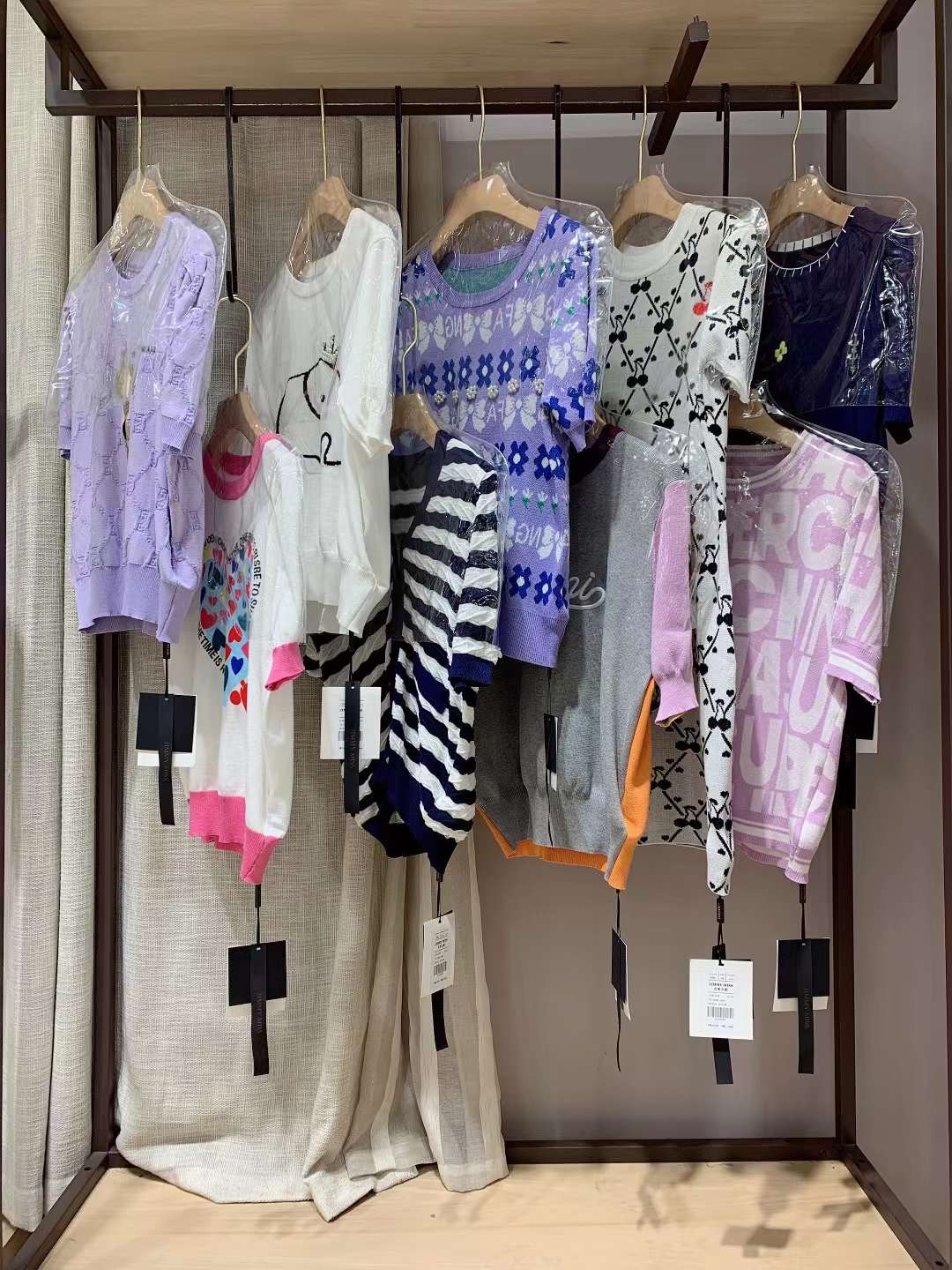 廣州品牌【吉米小姐小香風】女裝品牌折扣店貨源特價批發(fā) 廣州石井品牌女裝批發(fā) 廣州品牌【吉米小姐小香風】