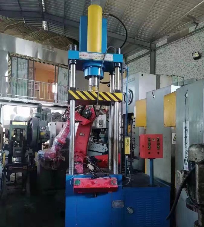 云南工廠整廠設(shè)備回收公司報(bào)價(jià) 閑置淘汰積壓設(shè)備回收熱線