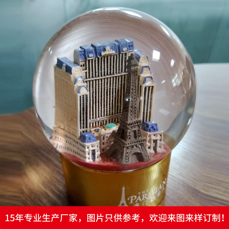 玻璃水晶球樹脂擺件創(chuàng)意北歐動物內(nèi)景家居雪花球廠家工藝品