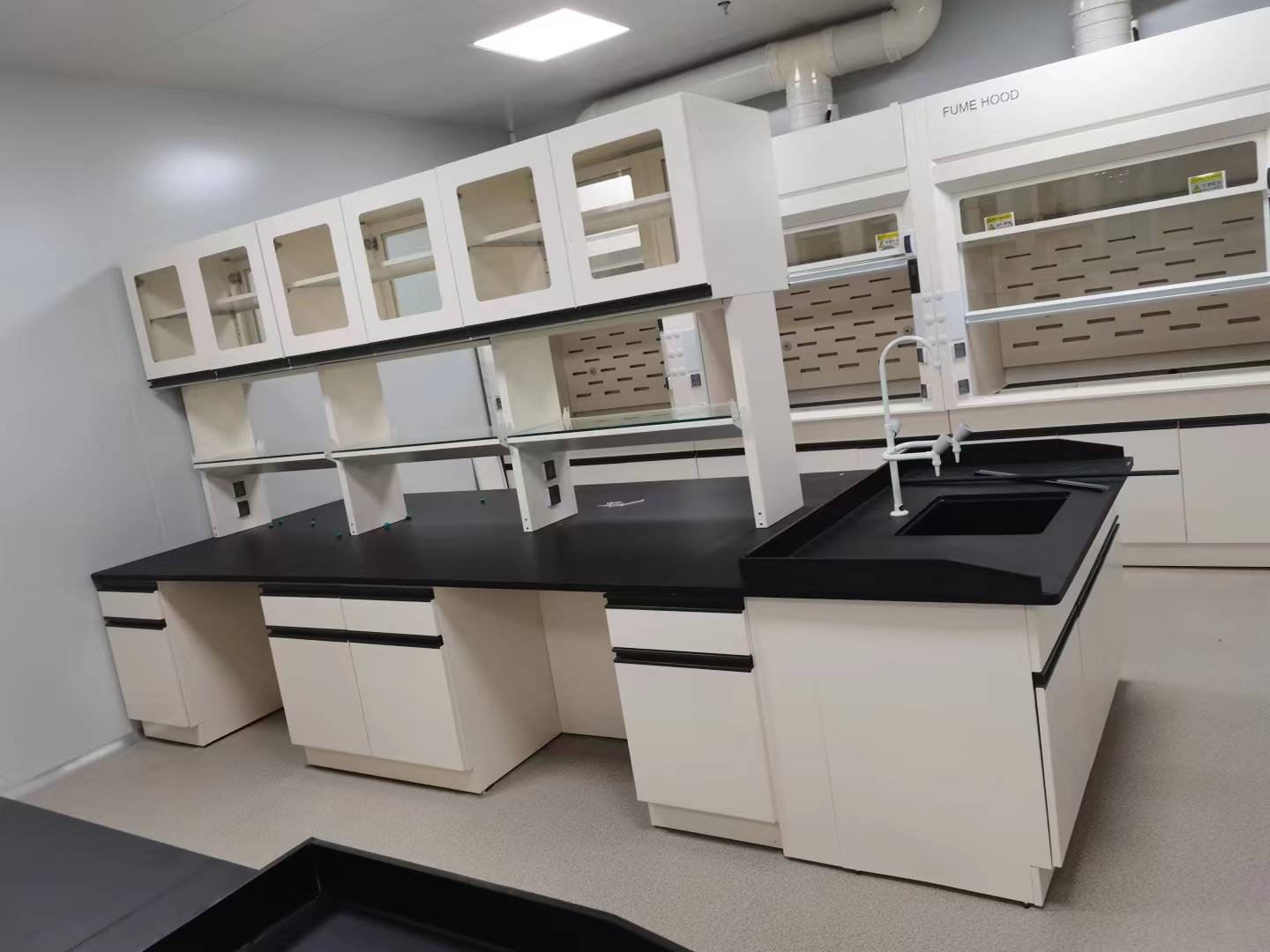 浙江溫州全鋼通風(fēng)柜實(shí)驗(yàn)臺(tái)批發(fā)報(bào)價(jià)推薦廠家聯(lián)系電話